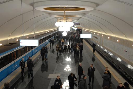 Как в Киеве открывали станцию метро «Выставочный центр»