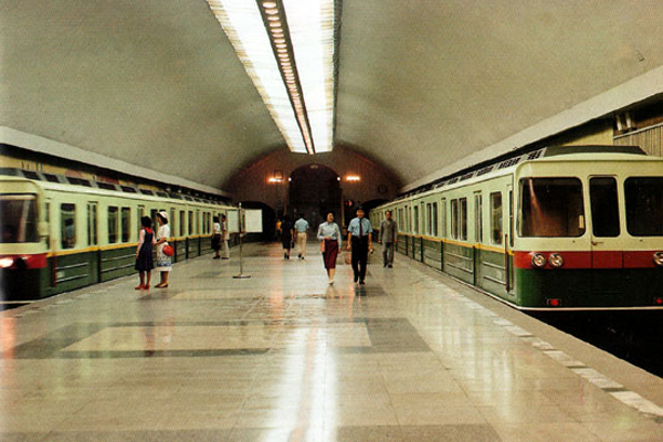 К концу года все станции метро в России планируется оборудовать видеонаблюдением и досмотровой техникой. 
